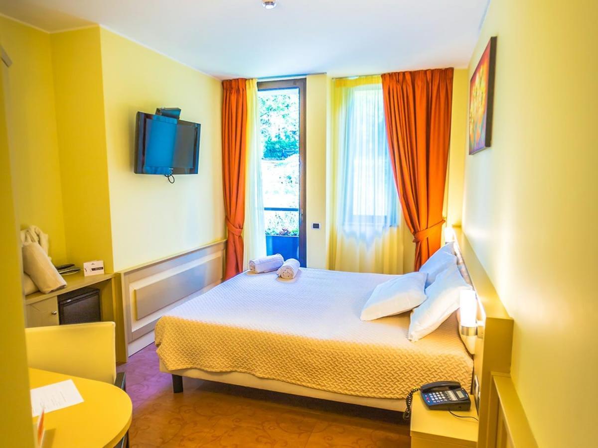 Relais Sans Soucis & Spa Ronciglione  Exteriér fotografie