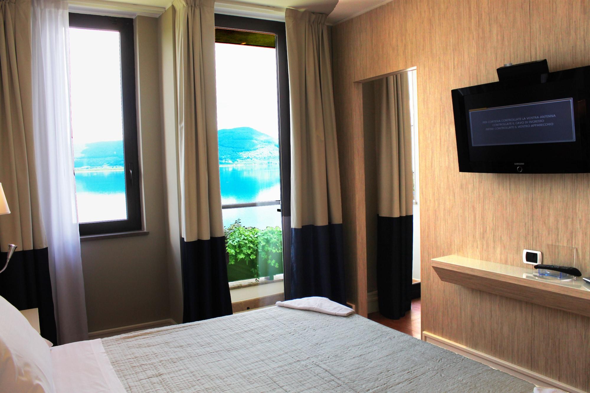 Relais Sans Soucis & Spa Ronciglione  Exteriér fotografie